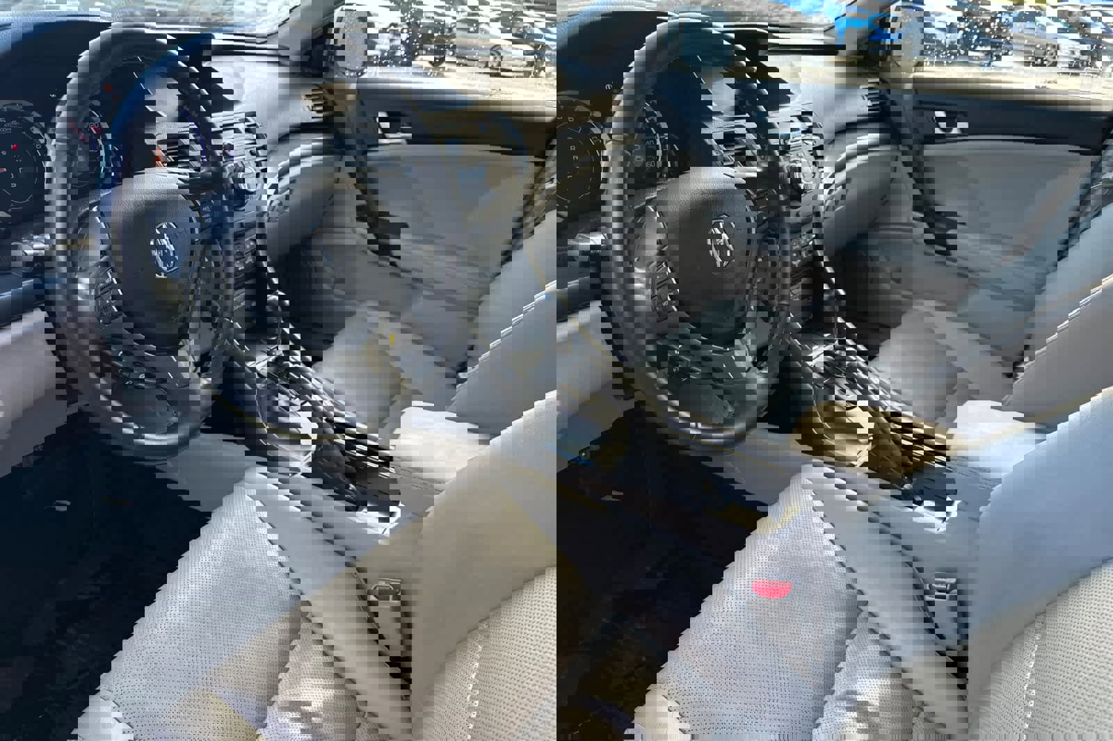 Used 2013 Acura TSX w/ Technology Package image 9