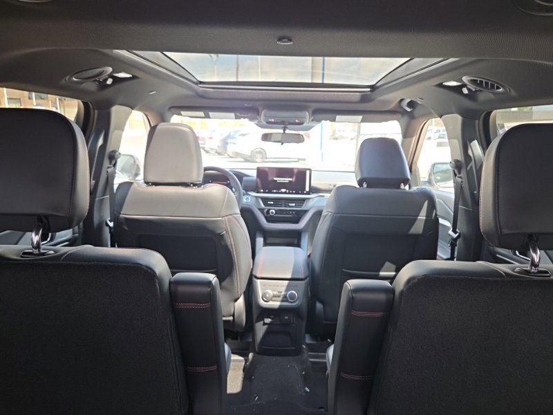 New 2026 Ford Explorer ST-Line AWD/4WD image 11