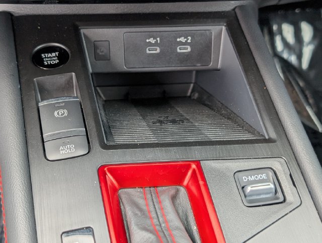 Used 2025 Nissan Kicks SR w/ Illumination Package FWD image 23