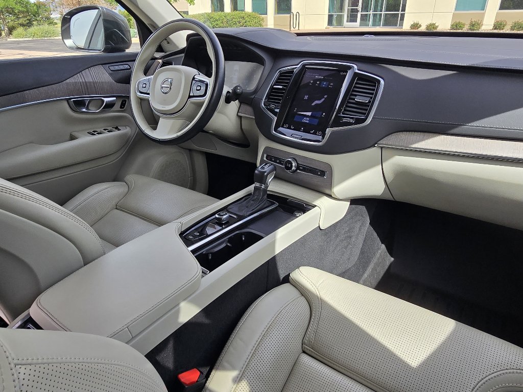 Used 2022 Volvo XC90 T6 Inscription w/ Advanced Package AWD/4WD image 28