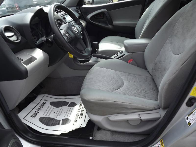 Used 2012 Toyota RAV4 FWD w/ Value Pkg image 10