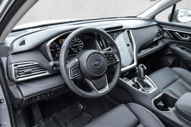 Used 2025 Subaru Outback Touring XT AWD/4WD image 10