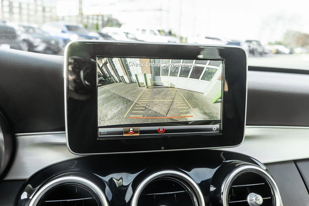 Used 2018 Mercedes-Benz C 300 4MATIC Sedan image 10