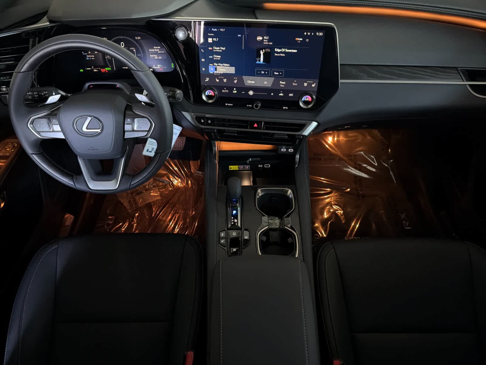 New 2026 Lexus RX 350 w/ Convenience Package AWD/4WD image 3