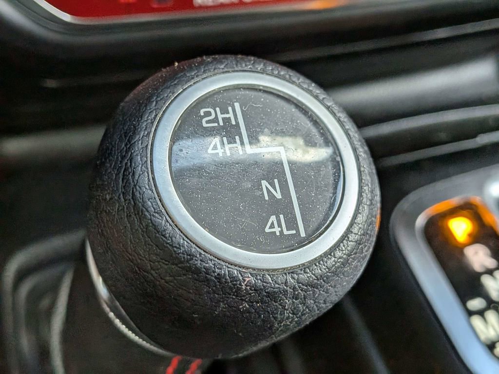 Used 2018 Jeep Wrangler Unlimited Rubicon image 24