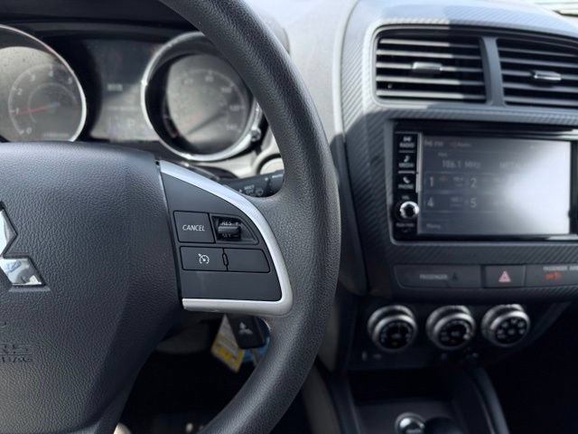 Used 2024 Mitsubishi Outlander Sport ES AWD/4WD image 25