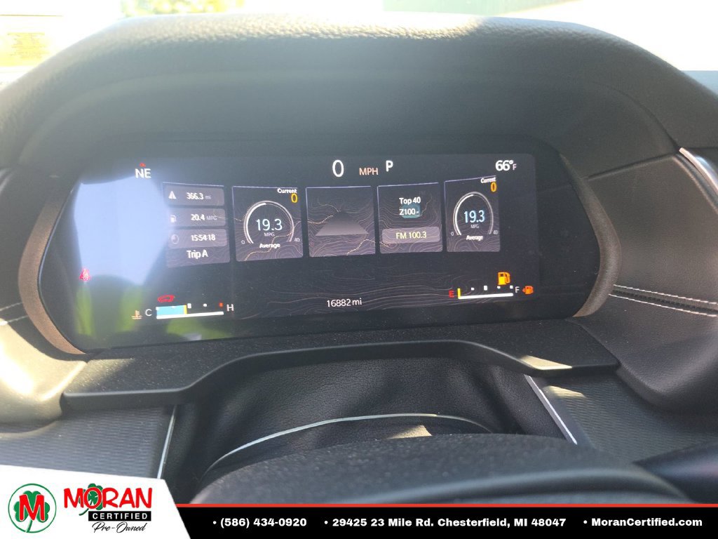 Used 2023 Jeep Grand Cherokee Laredo AWD/4WD image 13
