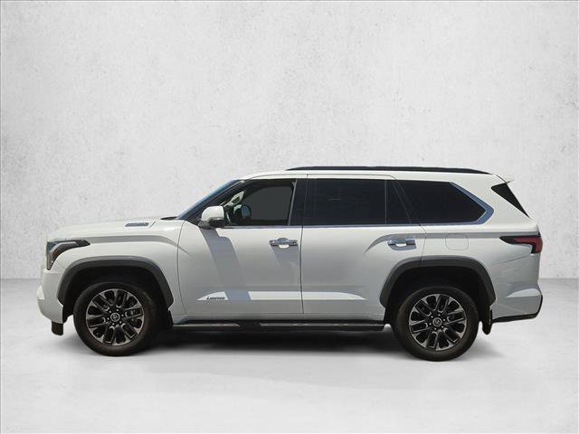 Used 2023 Toyota Sequoia Limited AWD/4WD image 10