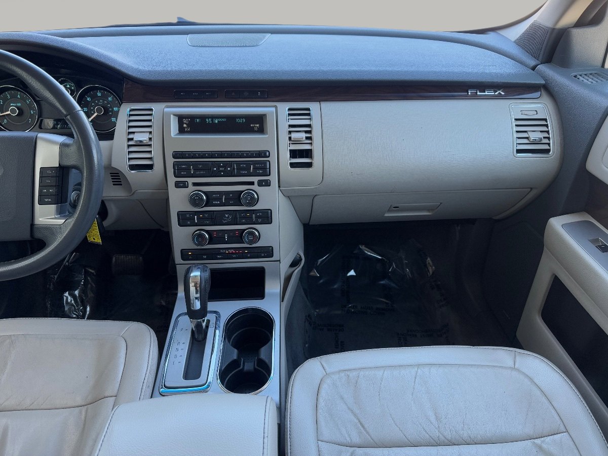 Used 2009 Ford Flex SEL image 23