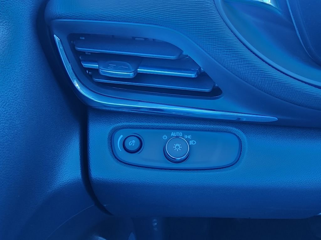New 2026 Buick Envista Sport Touring w/ Convenience I Package FWD image 17