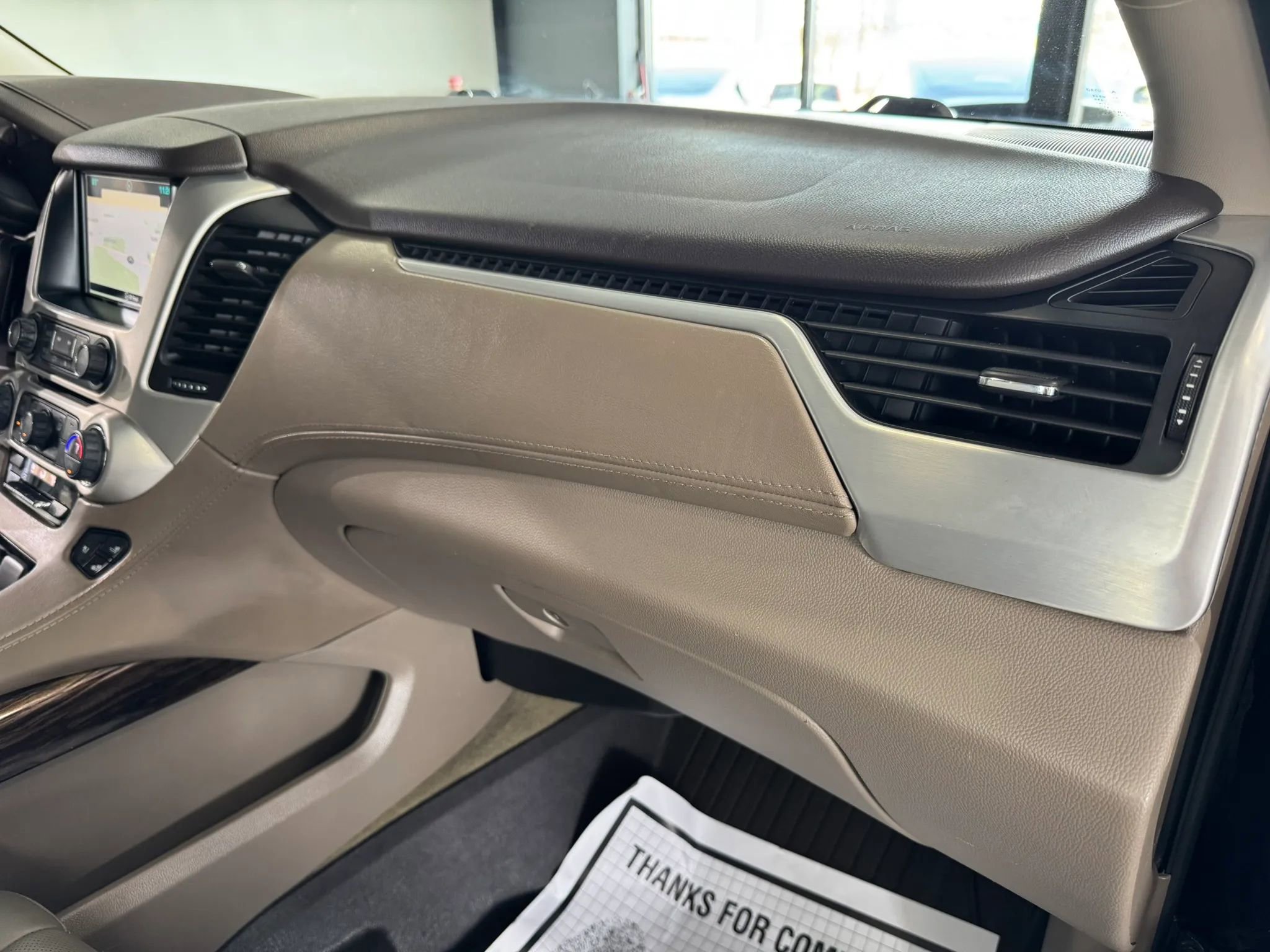 Used 2017 GMC Yukon SLT AWD/4WD image 29