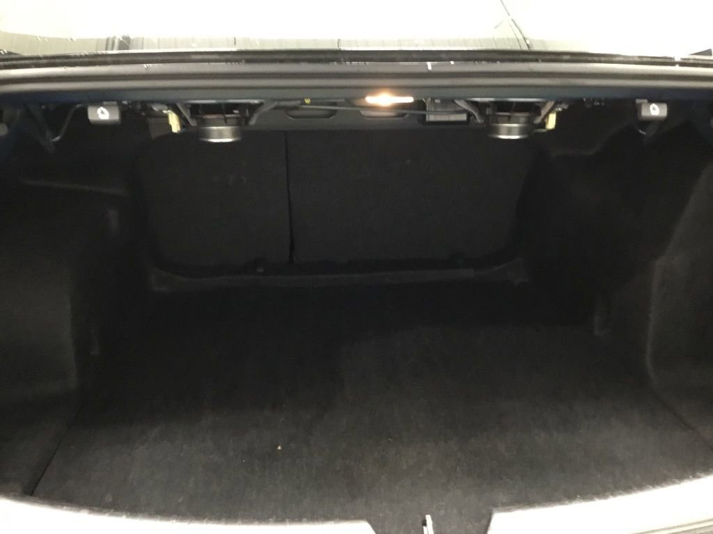 Used 2024 Chevrolet Malibu LT image 14