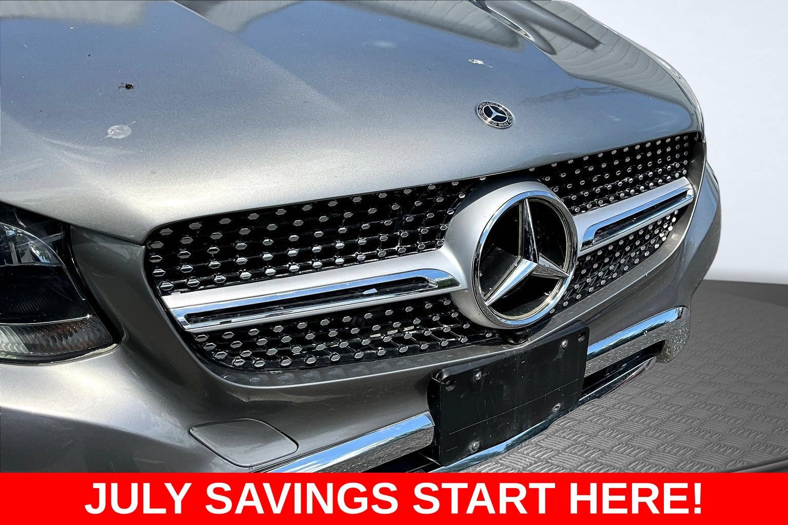 Used 2019 Mercedes-Benz GLC 300 4MATIC w/ Premium Package image 40