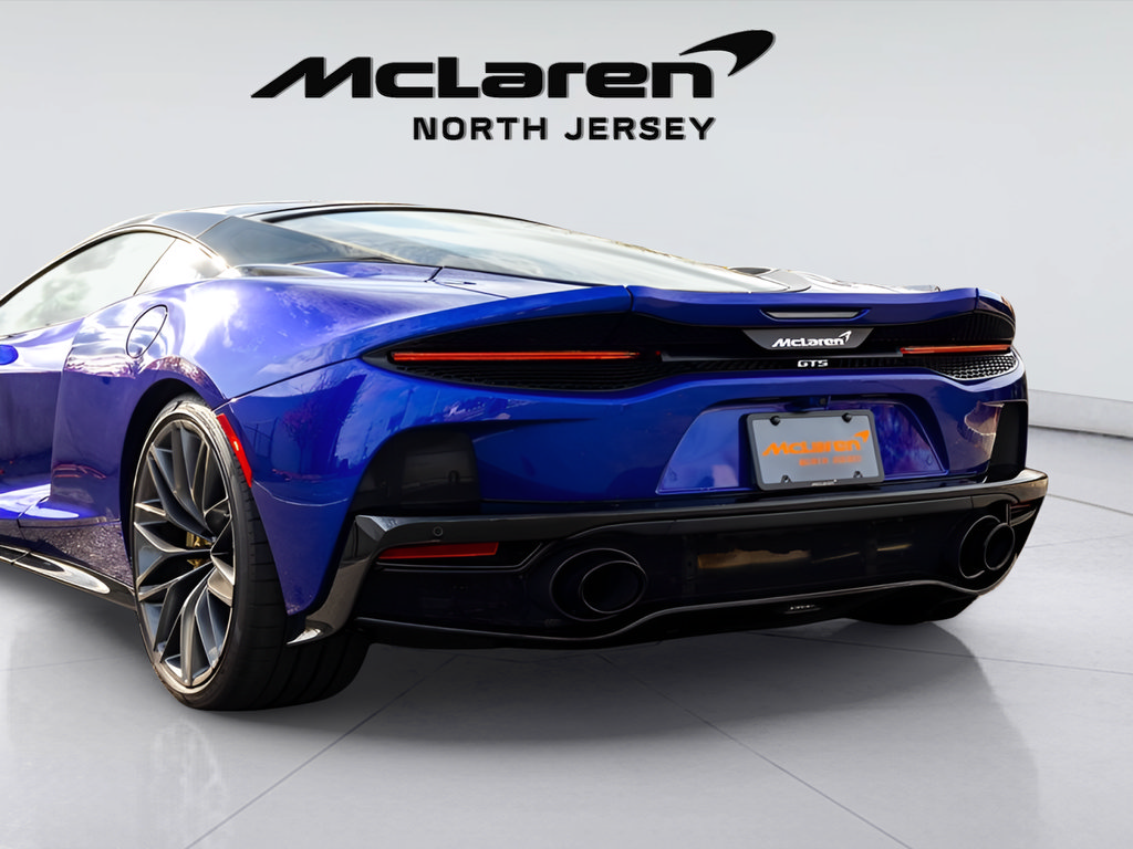 New 2025 McLaren GTS RWD image 23
