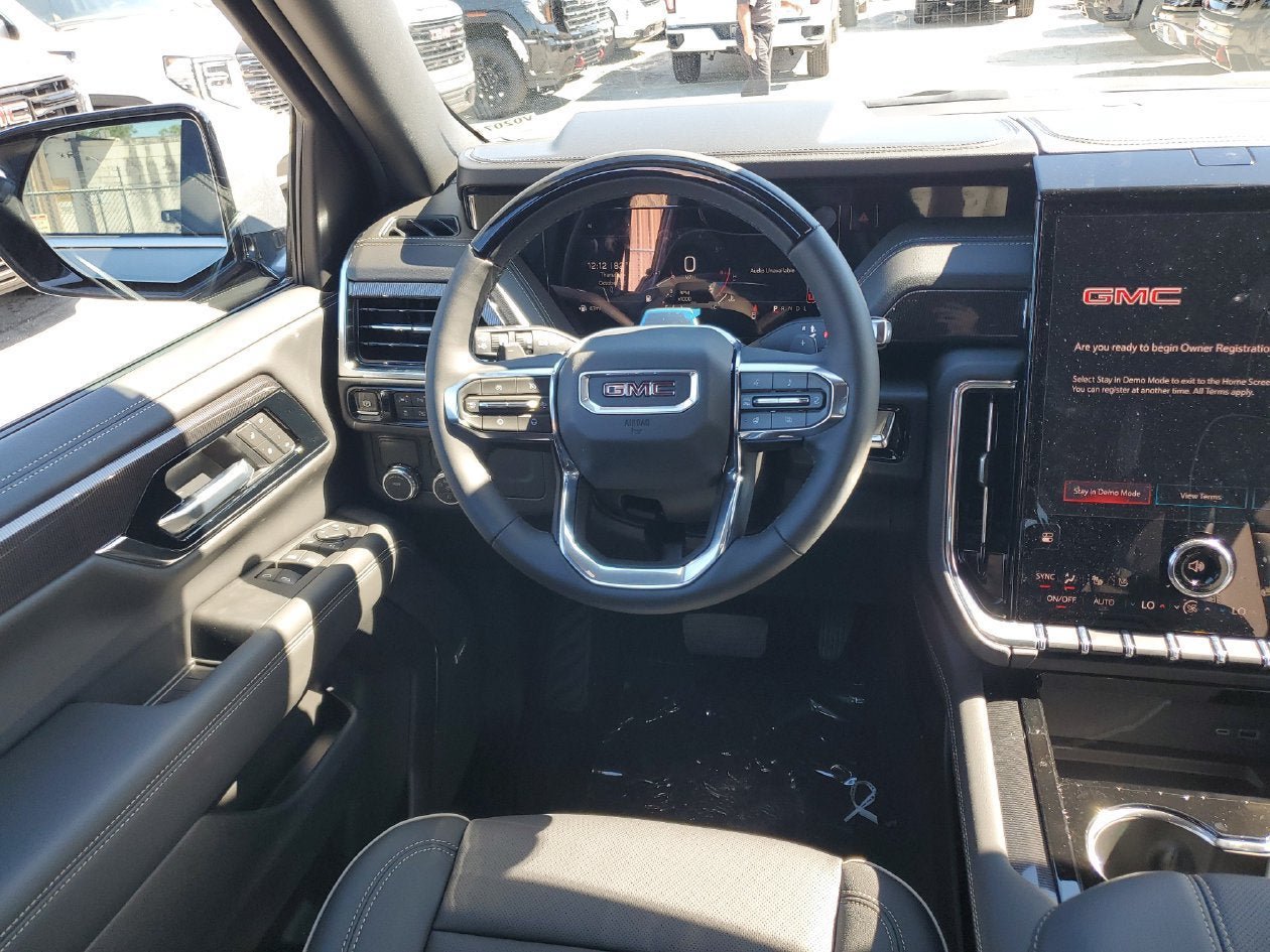 New 2027 GMC Yukon XL Elevation w/ Elevation Preferred Package RWD image 13