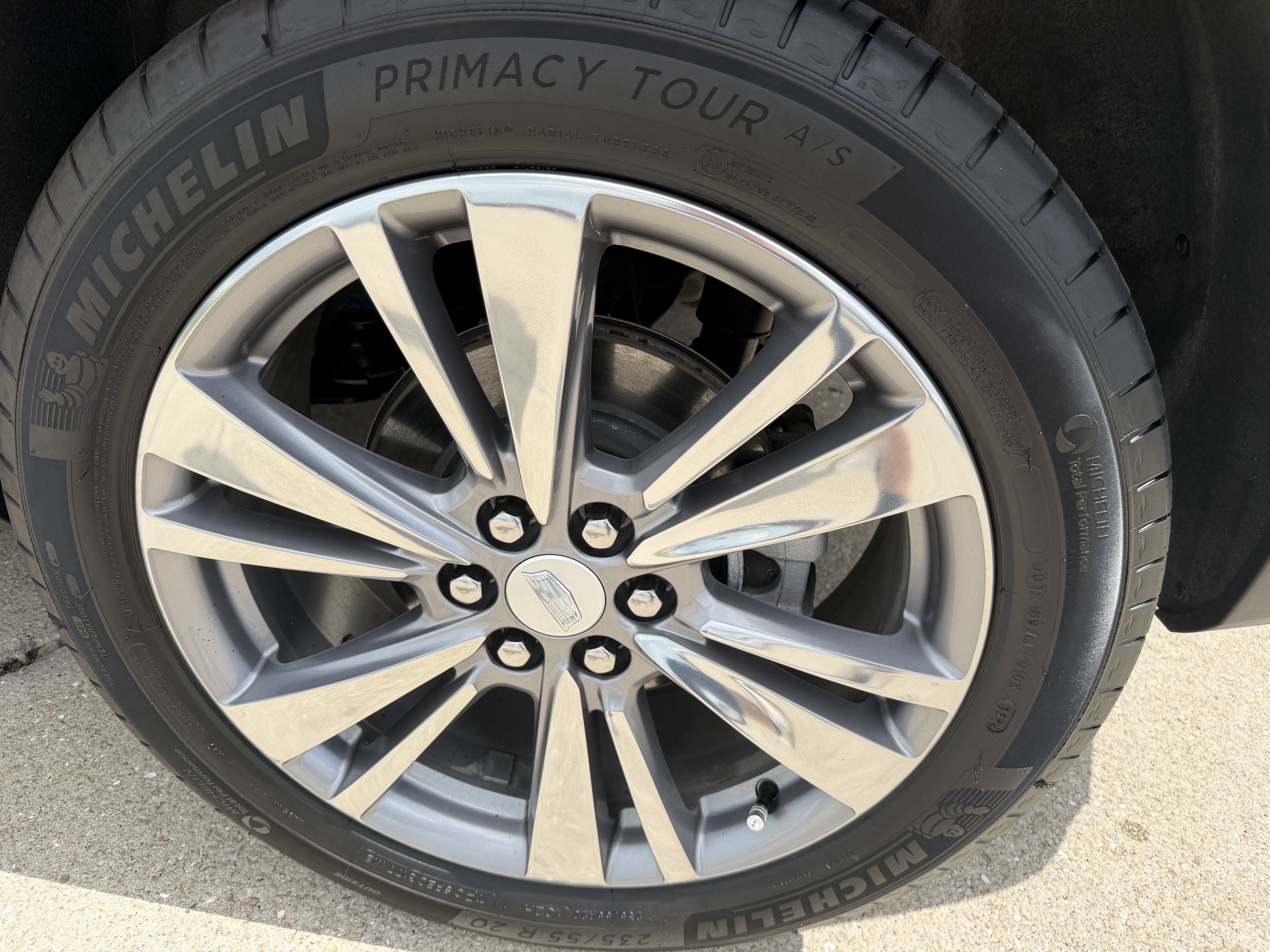Certified 2026 Cadillac XT5 Premium Luxury w/ Driver Assist Package AWD/4WD image 30