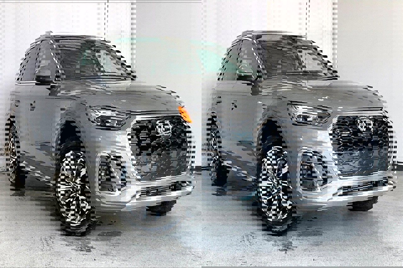 Used 2024 Audi Q5 2.0T Premium Plus