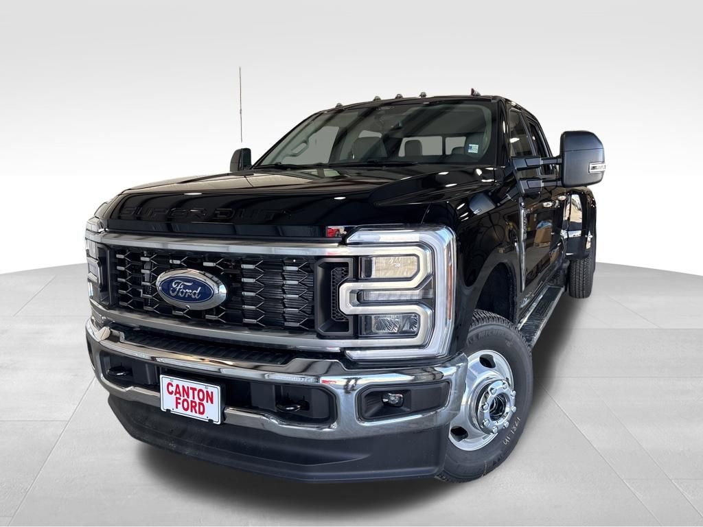 New 2026 Ford F350 XLT w/ XLT Premium Package