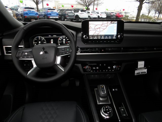 New 2025 Mitsubishi Outlander SEL Black Edition image 14