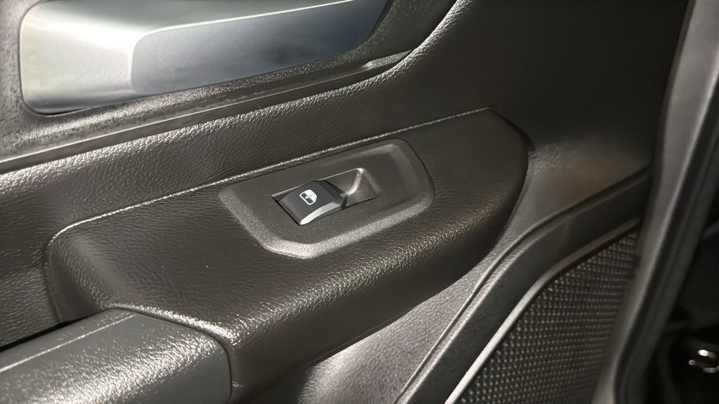 Used 2025 RAM 1500 Tradesman image 18