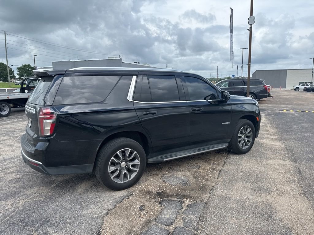 Used 2021 Chevrolet Tahoe LT w/ LT Signature Package RWD image 12