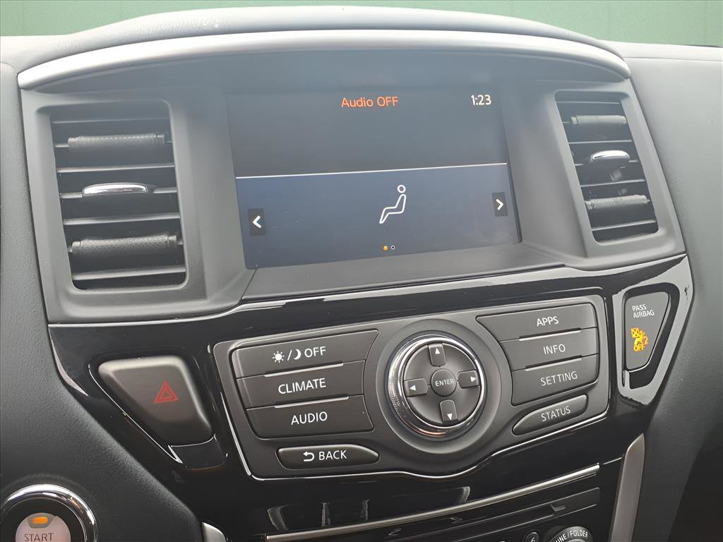 Used 2020 Nissan Pathfinder S image 18