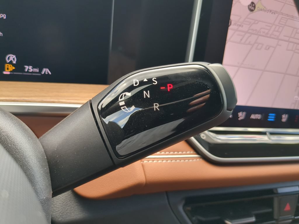 New 2026 Volkswagen Tiguan SEL R-Line AWD/4WD image 26