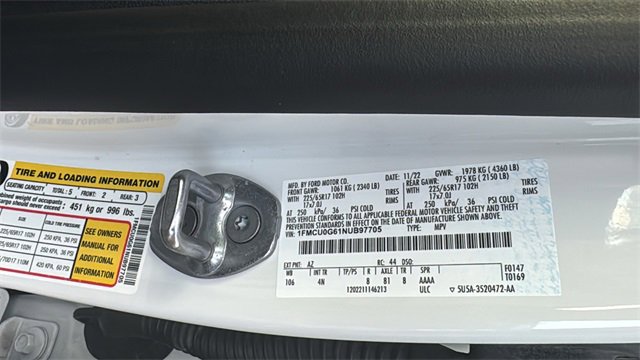 Used 2022 Ford Escape SE image 37