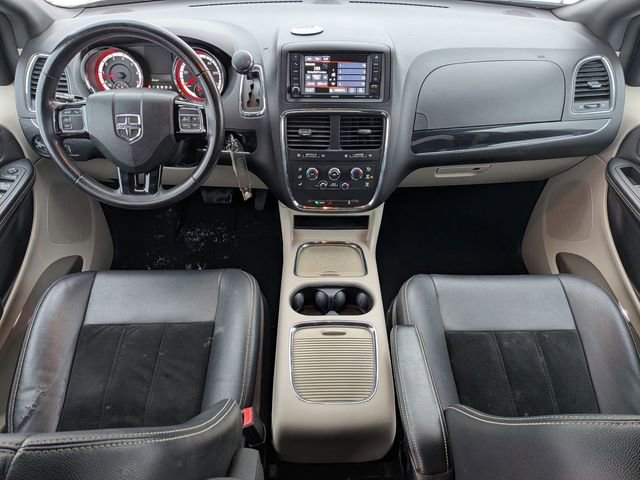 Used 2018 Dodge Grand Caravan SXT image 23
