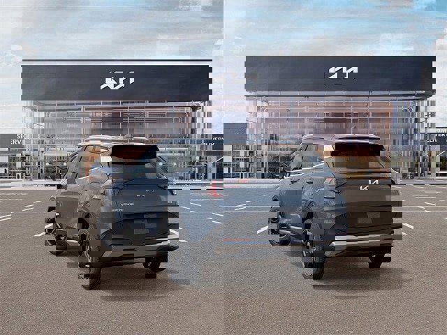 New 2026 Kia Sportage EX image 4