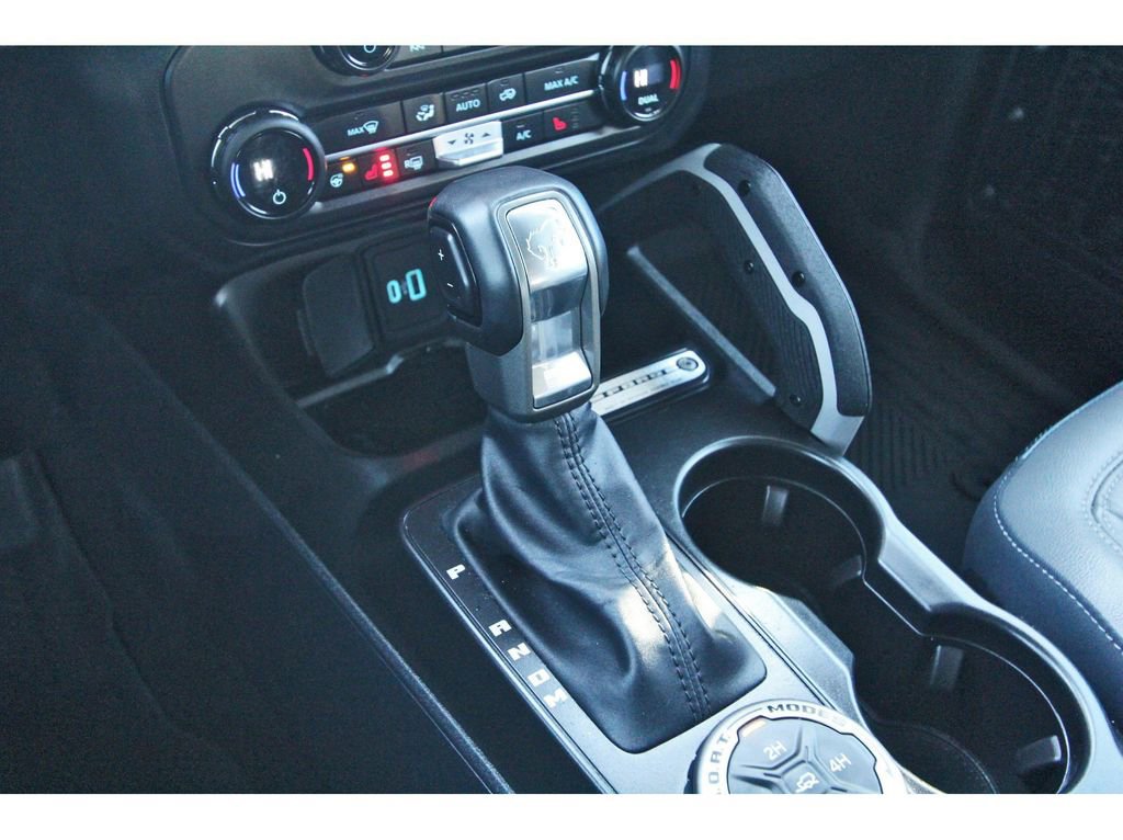 Used 2023 Ford Bronco Outer Banks image 19