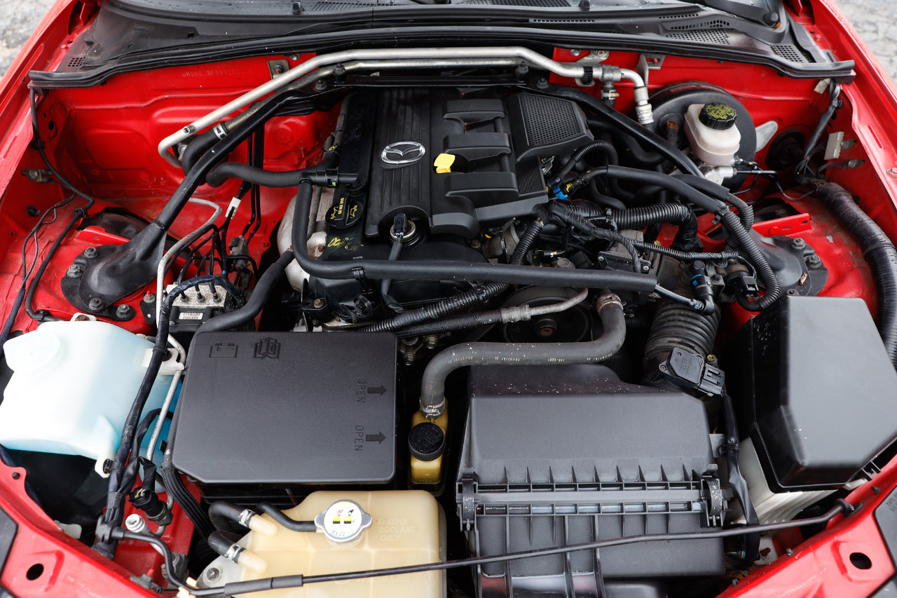 Used 2008 MAZDA MX-5 Miata Touring image 18