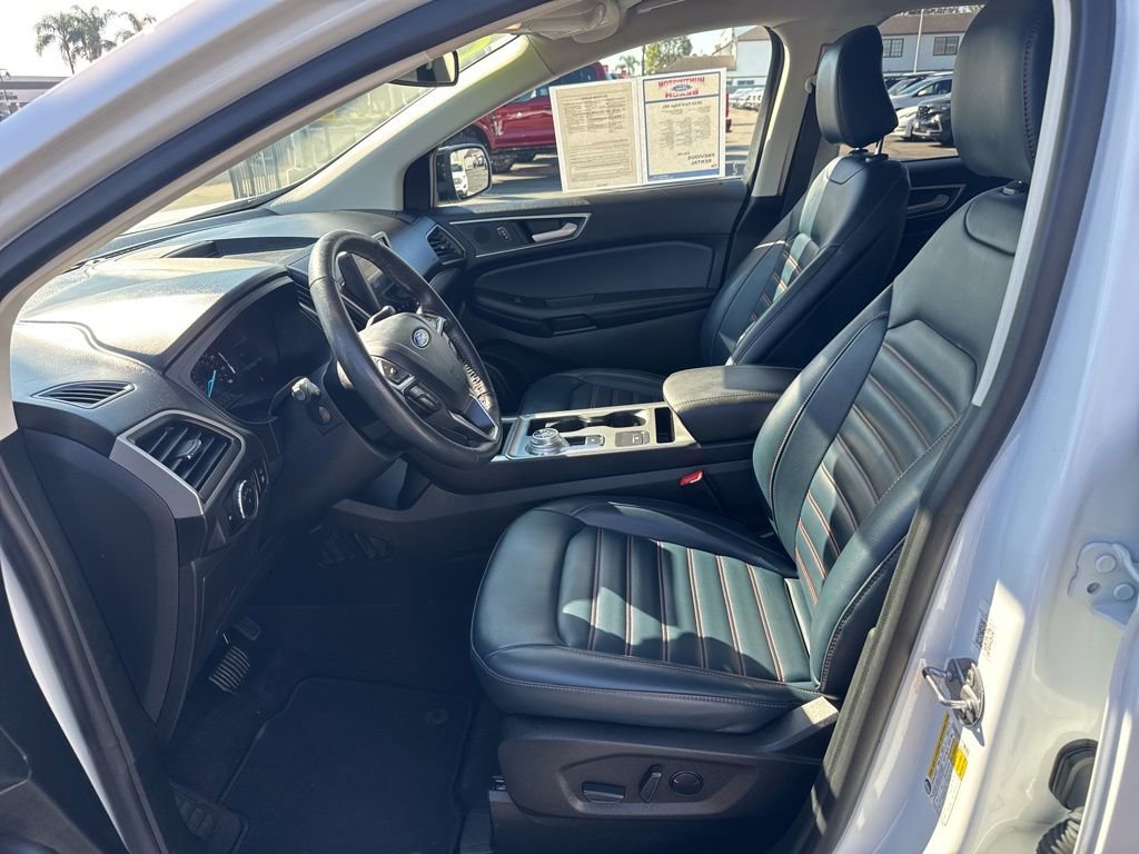 Used 2024 Ford Edge SEL w/ Sport Appearance Package image 14