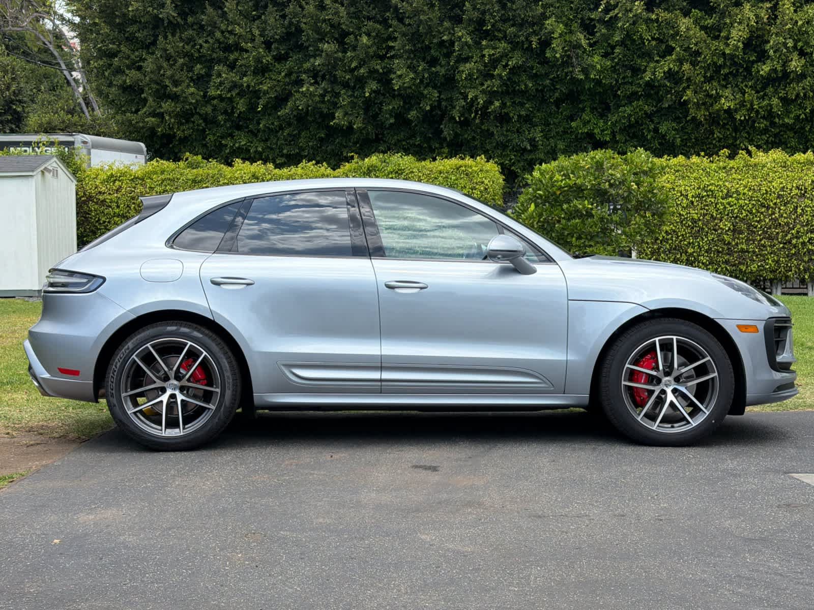 New 2026 Porsche Macan S AWD/4WD image 9