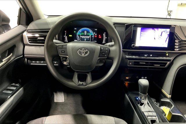 Certified 2025 Toyota Camry LE FWD image 6