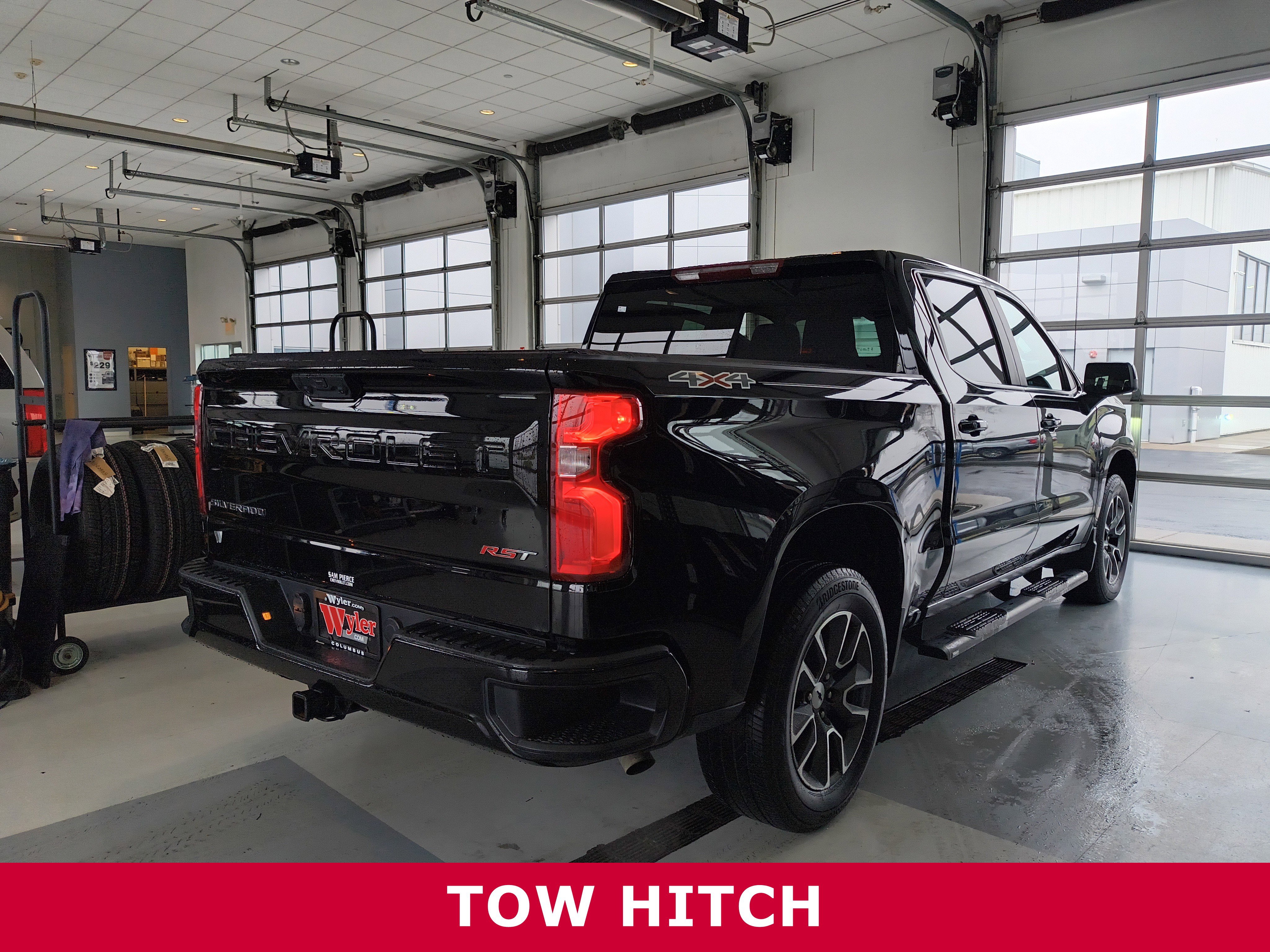 Used 2024 Chevrolet Silverado 1500 RST image 4