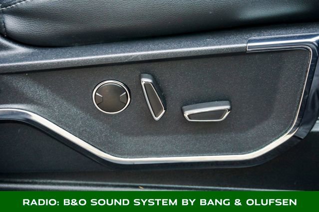 Used 2021 Ford F150 Lariat w/ Equipment Group 502A High image 5