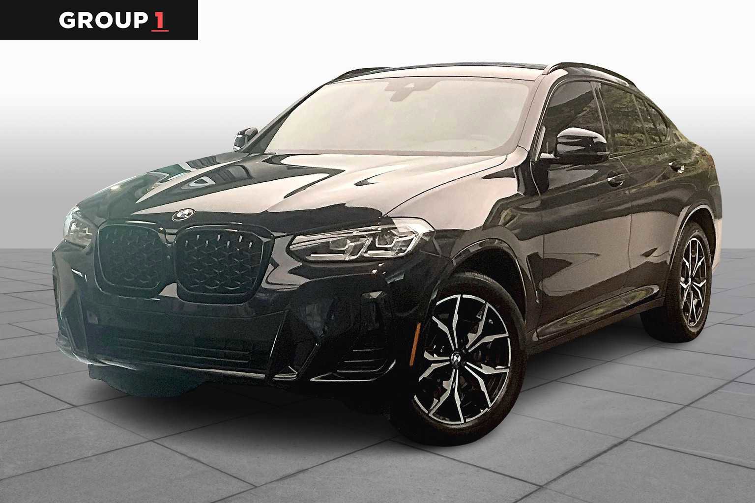 Used 2022 BMW X4 xDrive30i w/ M Sport Package 2