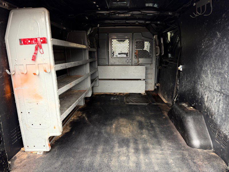 Used 2016 Ford Transit 150 130 Low Roof RWD image 18