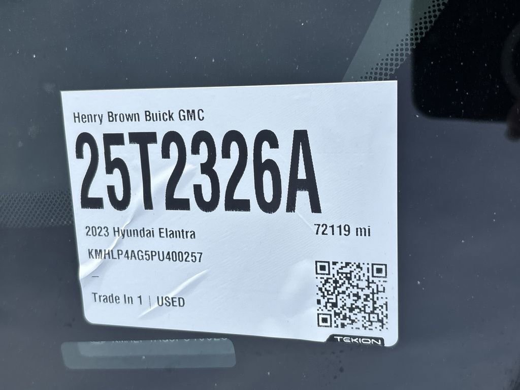 Used 2023 Hyundai Elantra Limited image 34