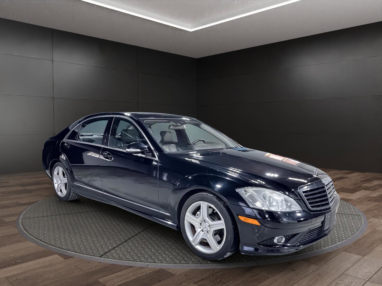 Used 2008 Mercedes-Benz S 550 4MATIC image 2