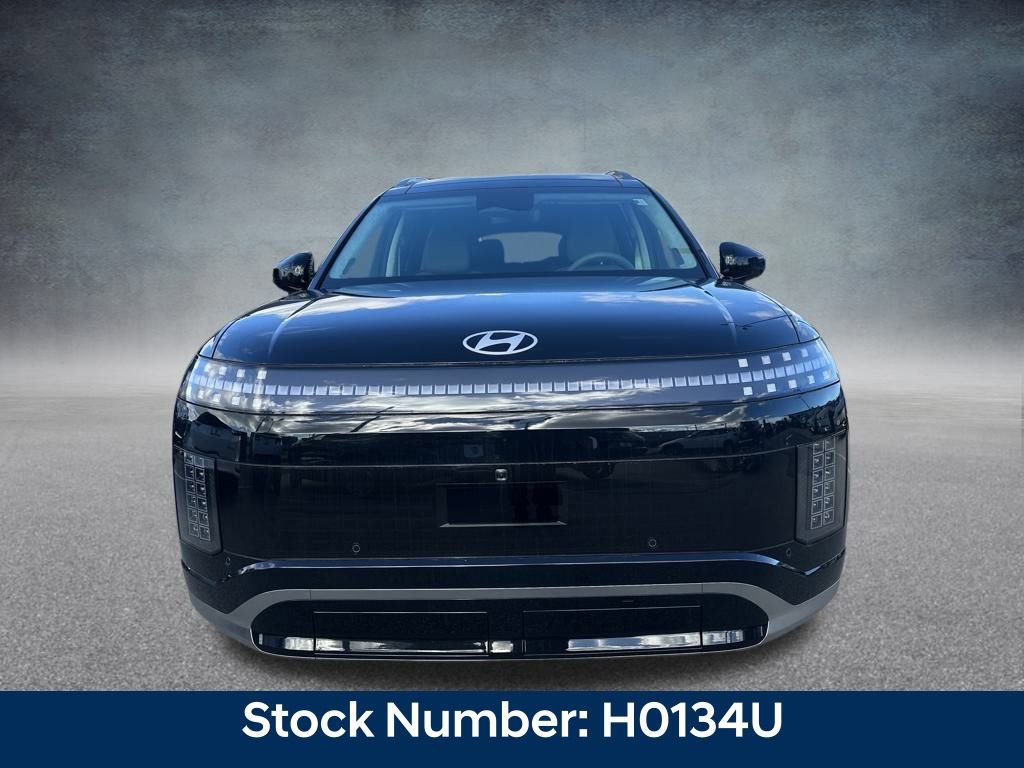 New 2026 Hyundai Ioniq 9 Calligraphy image 8