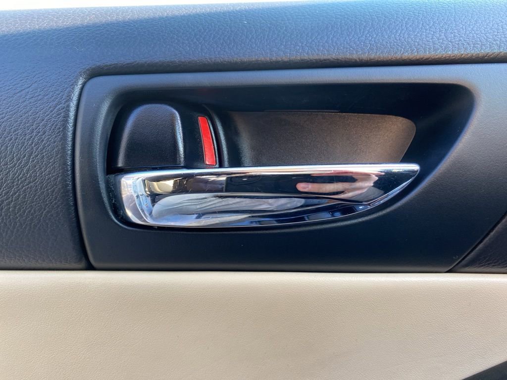 Used 2015 Lexus IS 250 AWD image 32