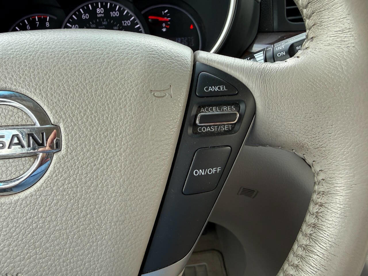 Used 2015 Nissan Quest SV image 33