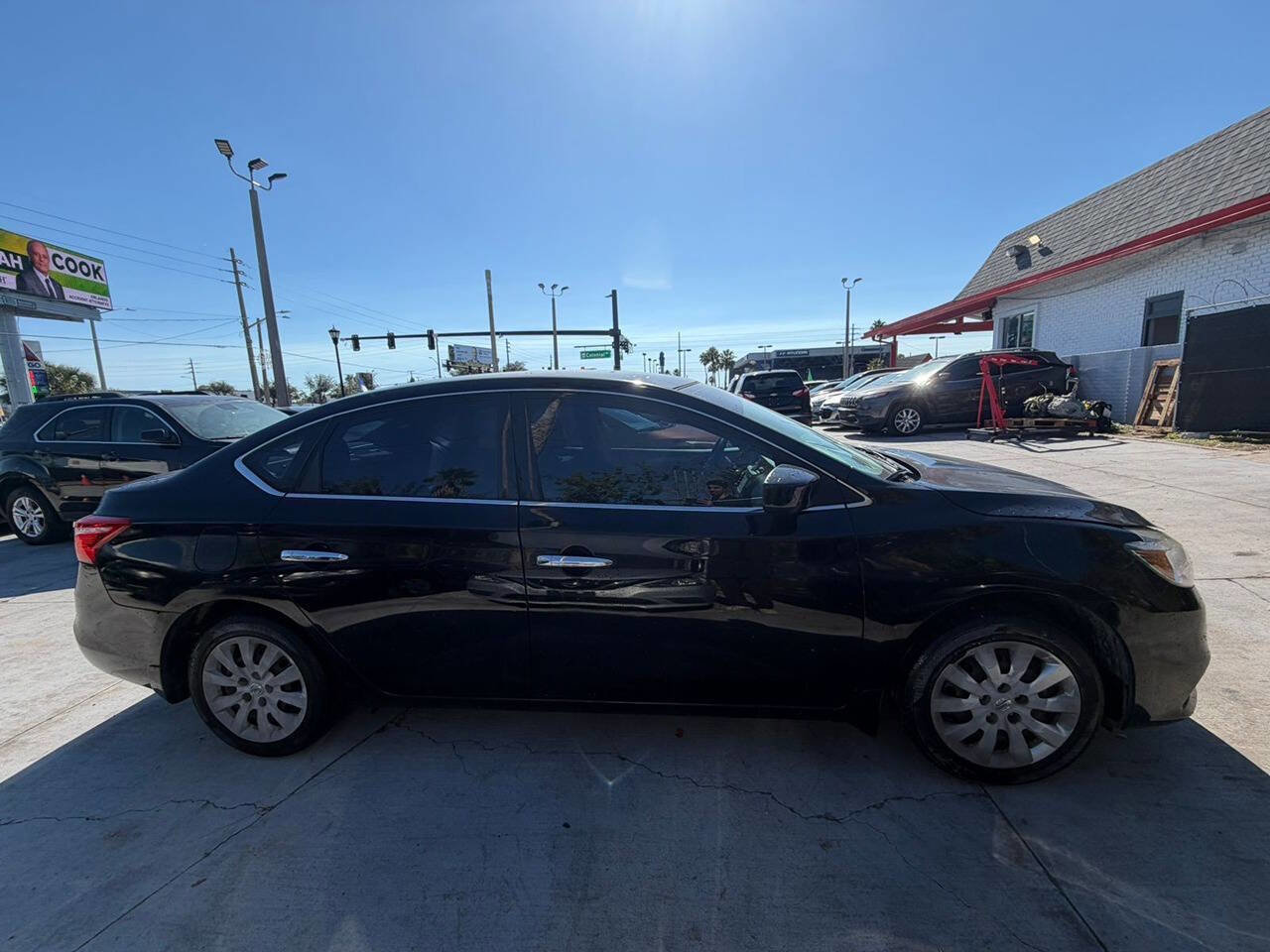 Used 2019 Nissan Sentra S image 5