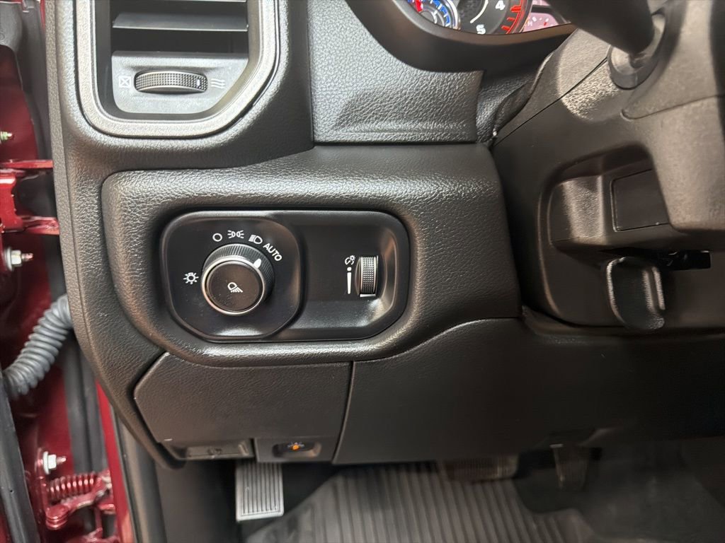 Used 2022 RAM 2500 Tradesman image 22