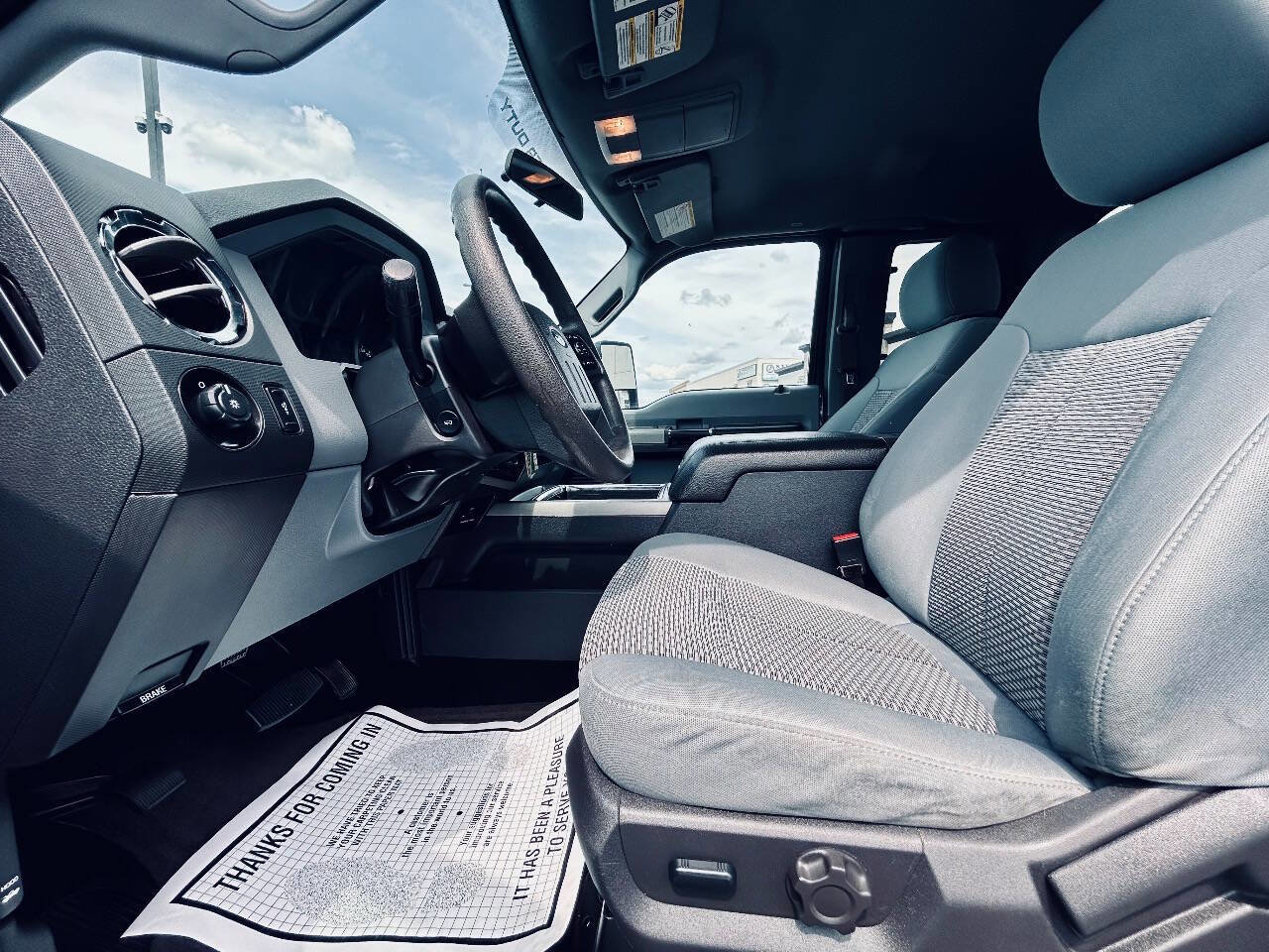 Used 2014 Ford F250 XLT w/ XLT Interior Package image 11
