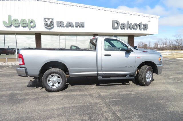 Used 2022 RAM 3500 Tradesman image 2