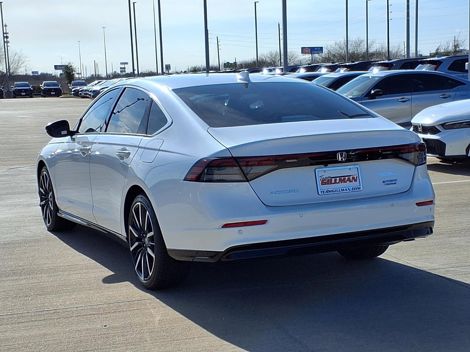 New 2026 Honda Accord Touring image 2