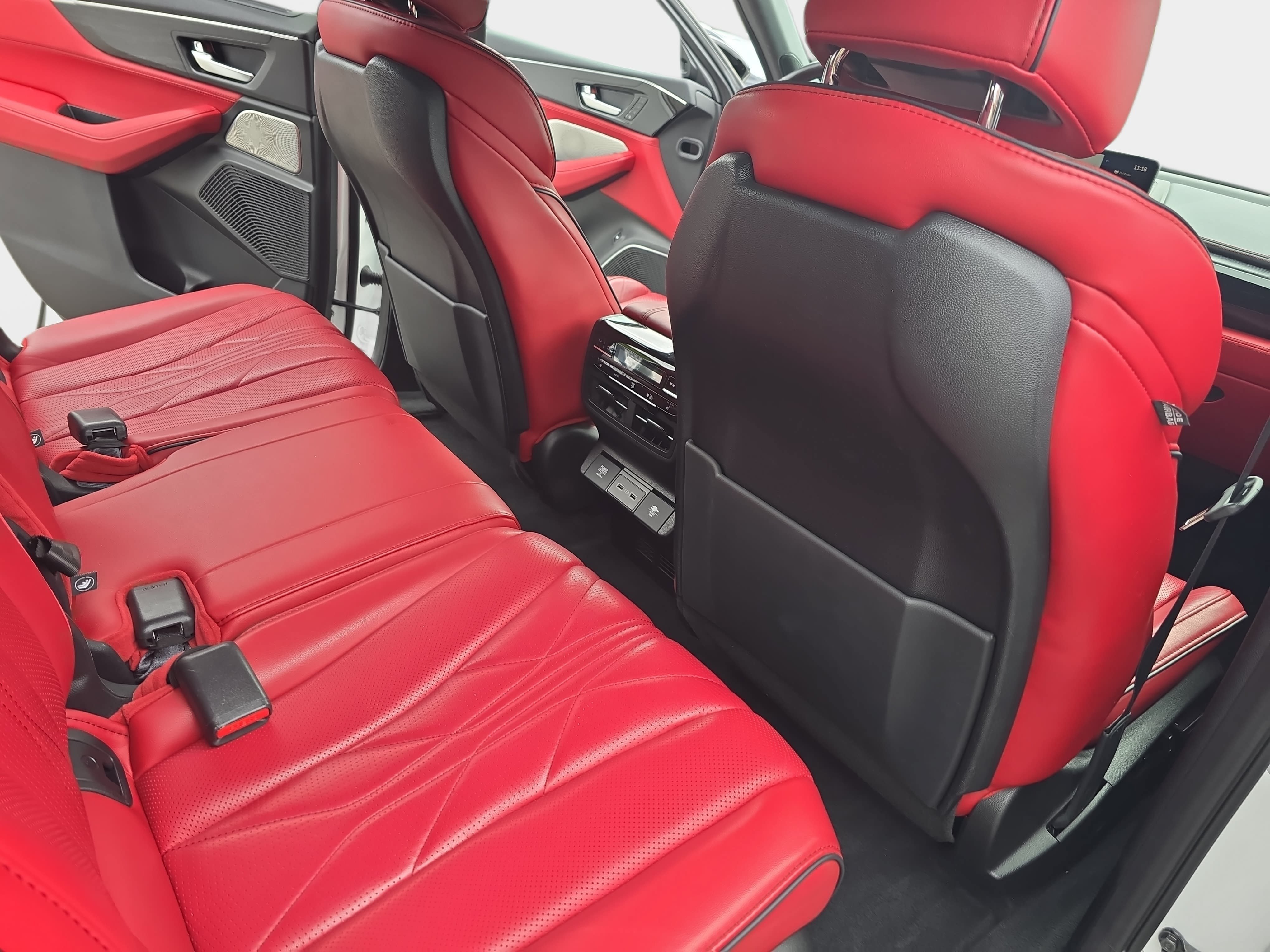Used 2022 Acura MDX Type S AWD/4WD image 11